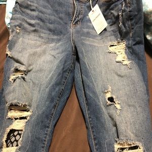 Torrid girlfriend jeans with fishnet size 14